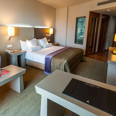 Melia Madeira Mare Отель