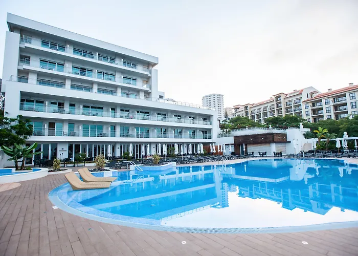 מלון Melia Madeira Mare 5*