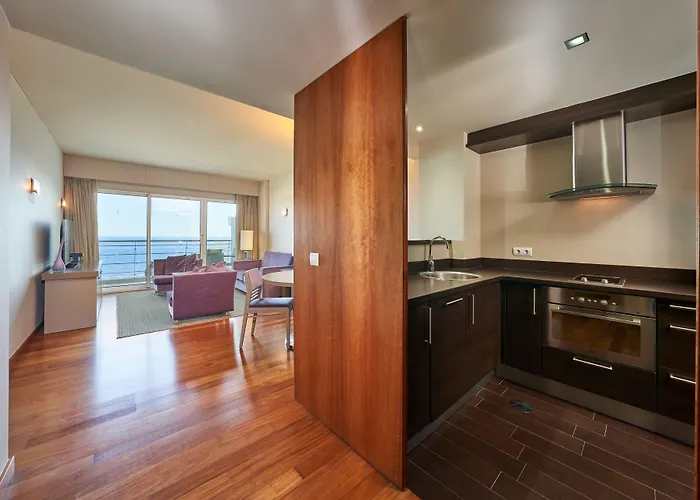 Melia Madeira Mare מלון פונשל