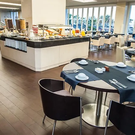 מלון Melia Madeira Mare
