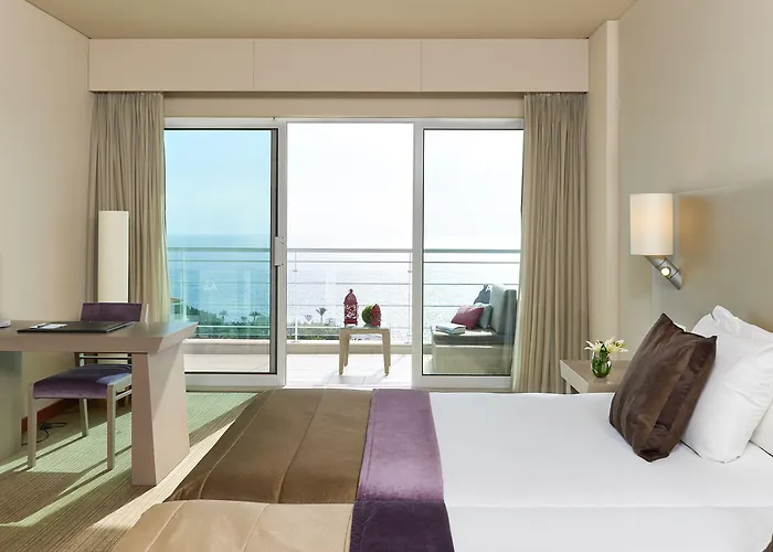 Melia Madeira Mare 5* Funchal (Madeira)