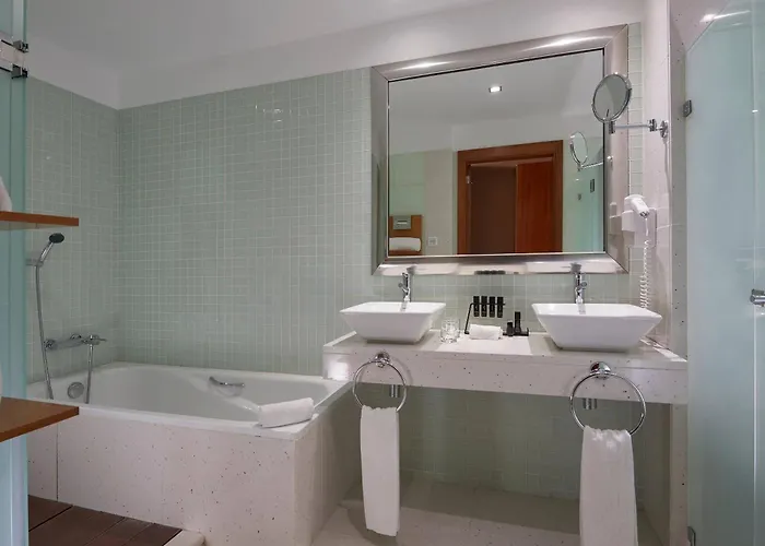 Ξενοδοχείο Melia Madeira Mare 5*
